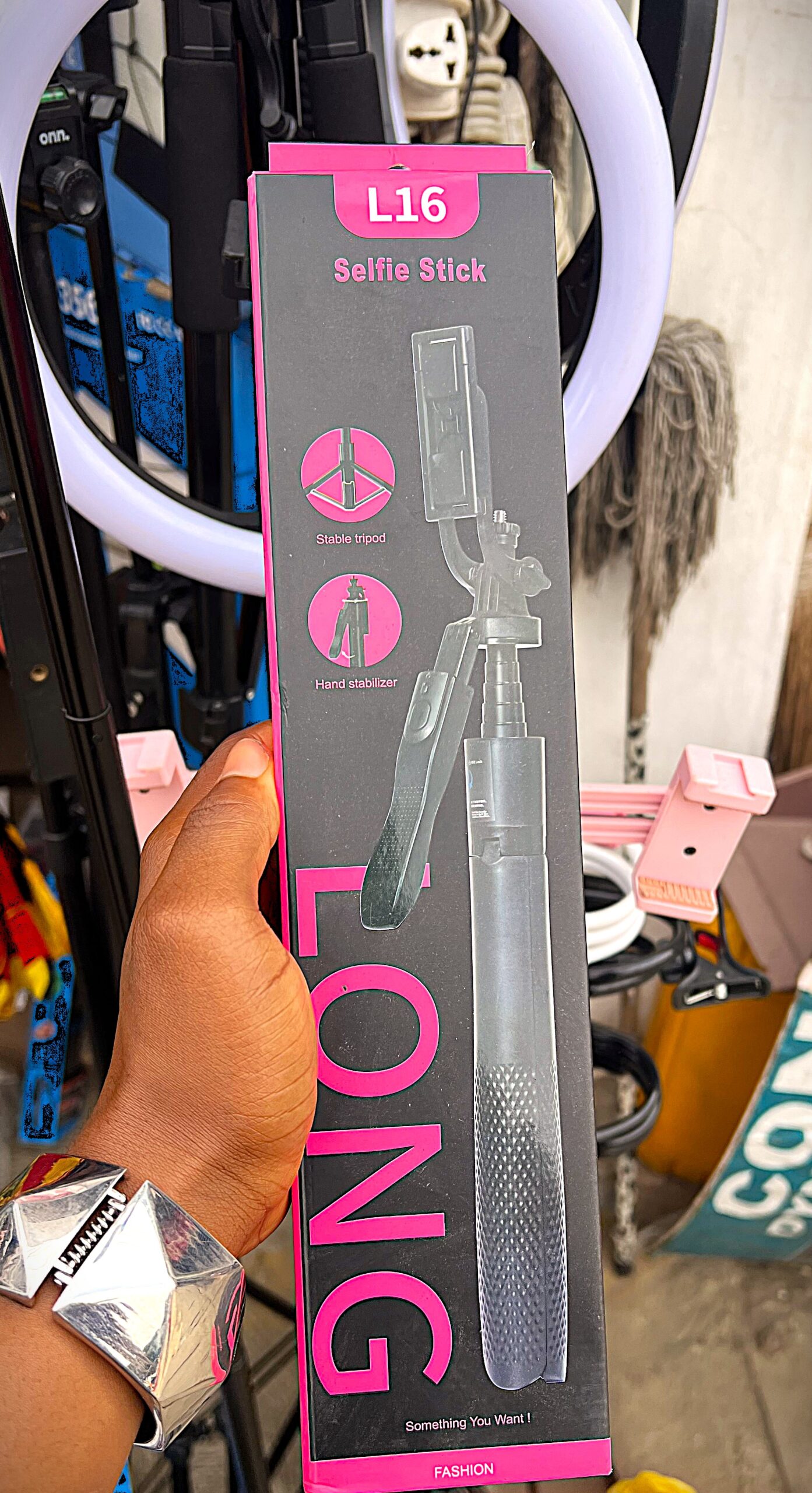 L16 Selfie Stick Tripod with Bluetooth Remote L16 extendable selfie stick tripod with 360-degree rotating smartphone holder and Bluetooth remote